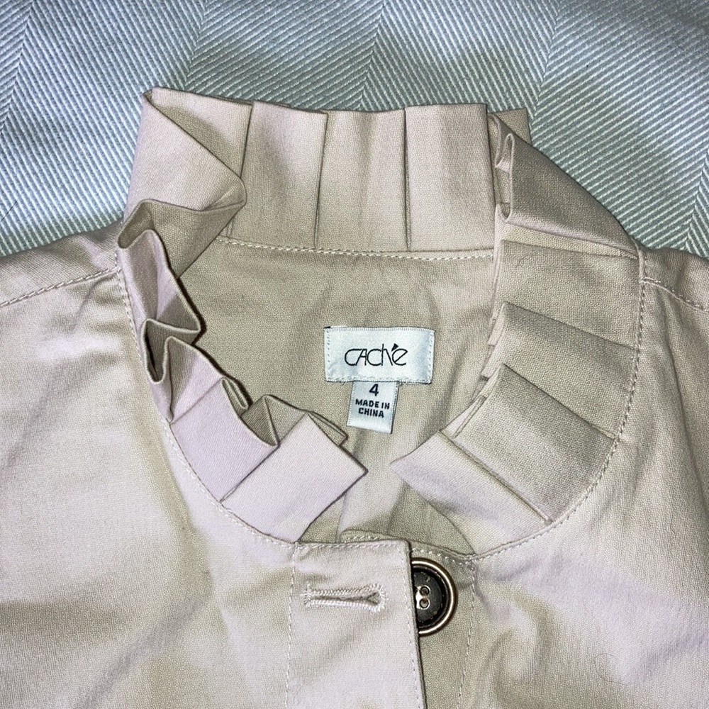 Cache Woman’s Kaki Colour Light Jacket - Picture 4 of 11